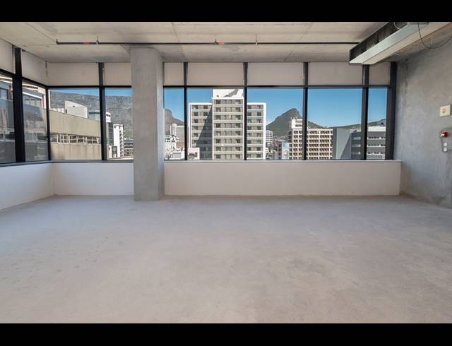 609M² OFFICE FOR SALE IN CAPE TOWN CITY CENTRE